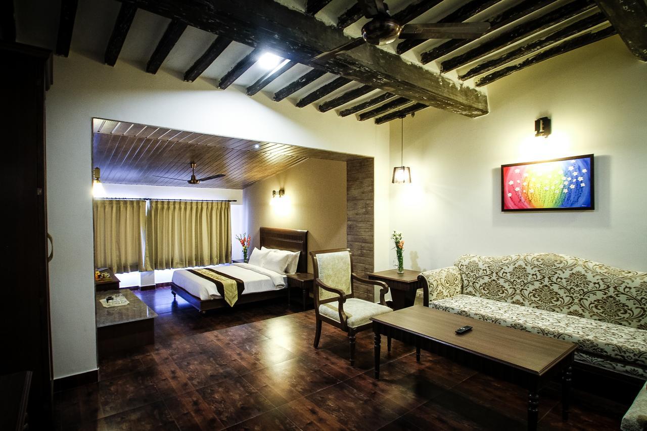 One Earth Royale Boutique Hotel Mussoorie Exterior photo