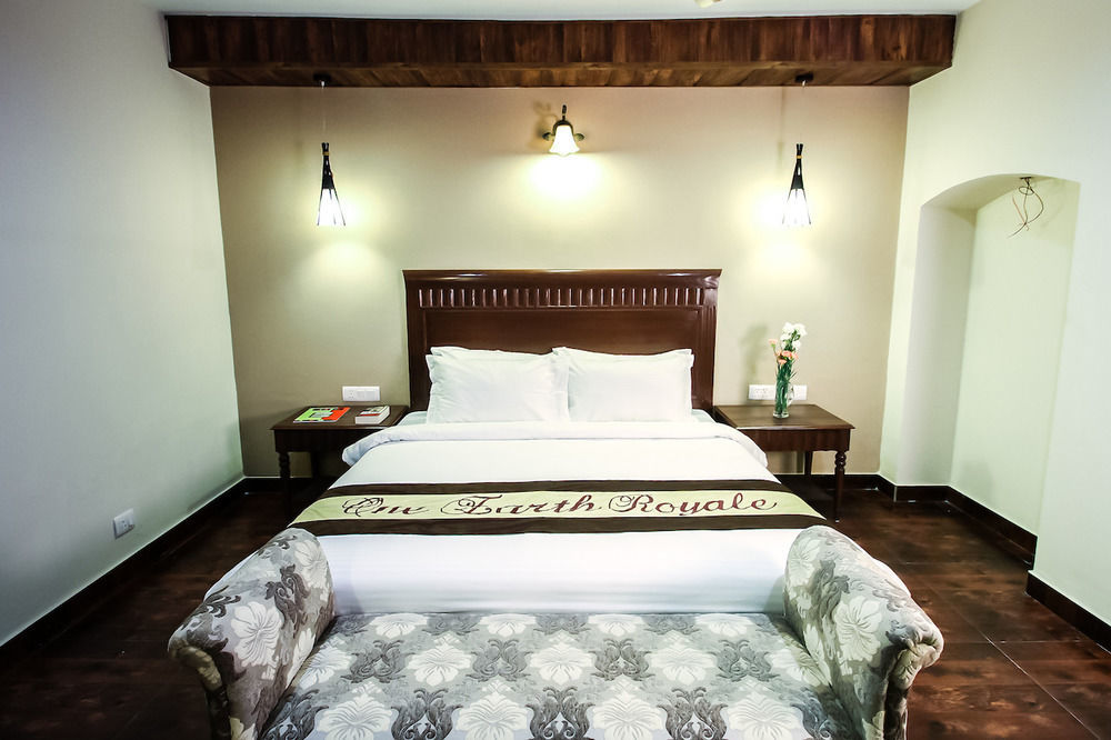 One Earth Royale Boutique Hotel Mussoorie Exterior photo